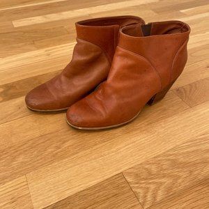 Rachel Comey Boots Mars Leather Ankle Boot in Whiskey Tan, Size US 5.5